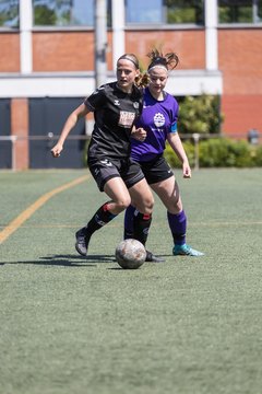 Bild 191 - wBJ SV Henstedt Ulzburg - TuS Rotenhof : Ergebnis: 12:0